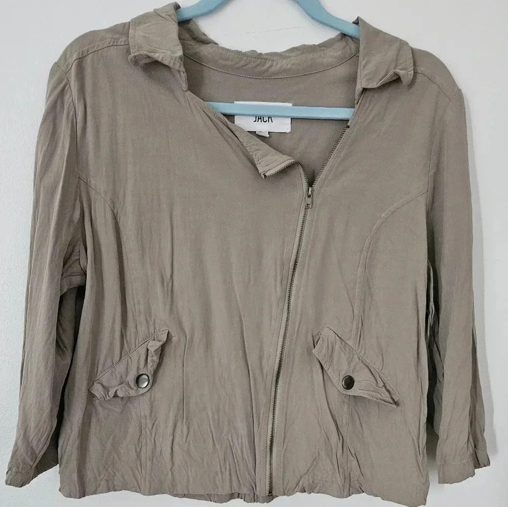 JACK Women's Asymmetrical Zip Jacket Taupe Collared‎ Lightweight Size L